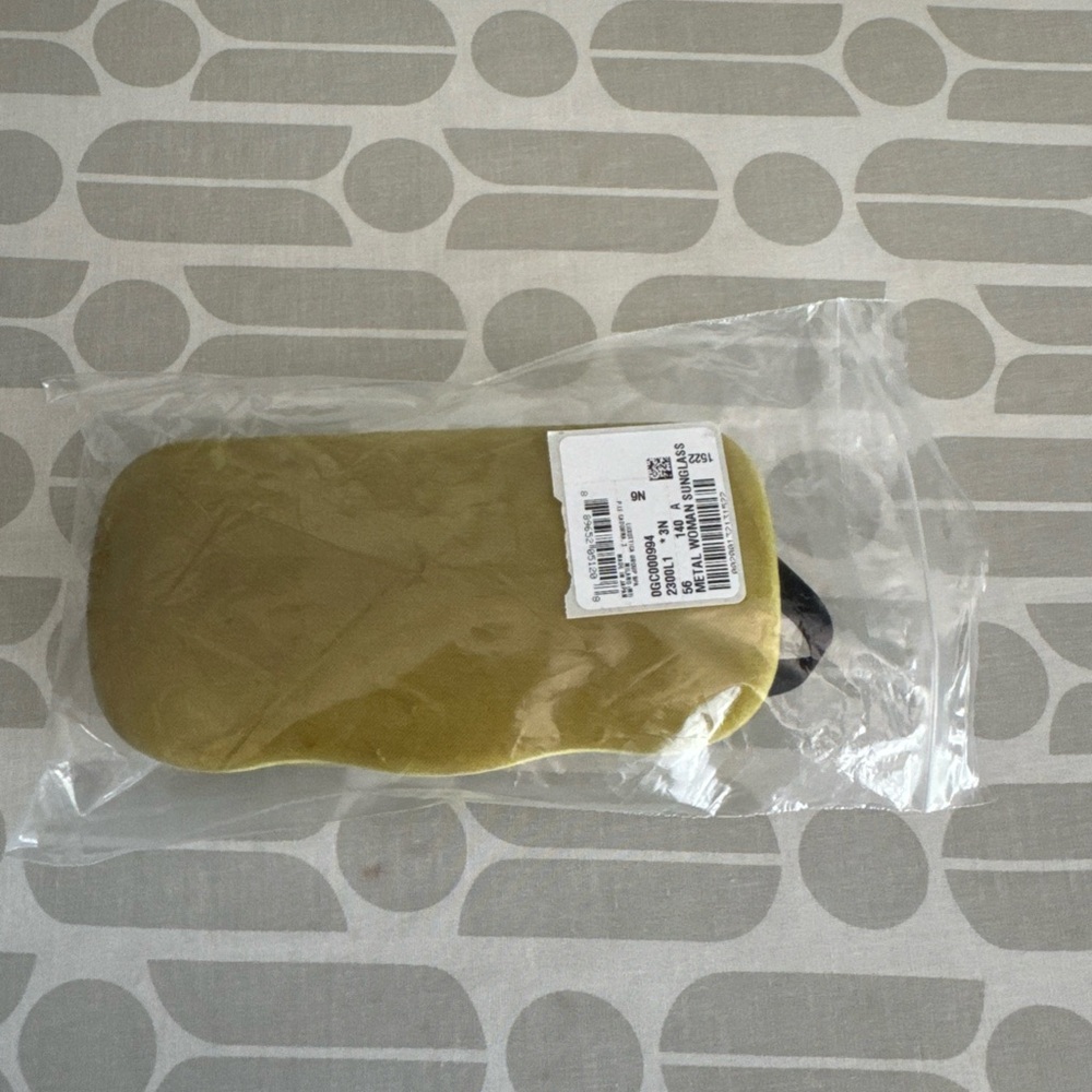 Gucci Sunglasses GG0061s